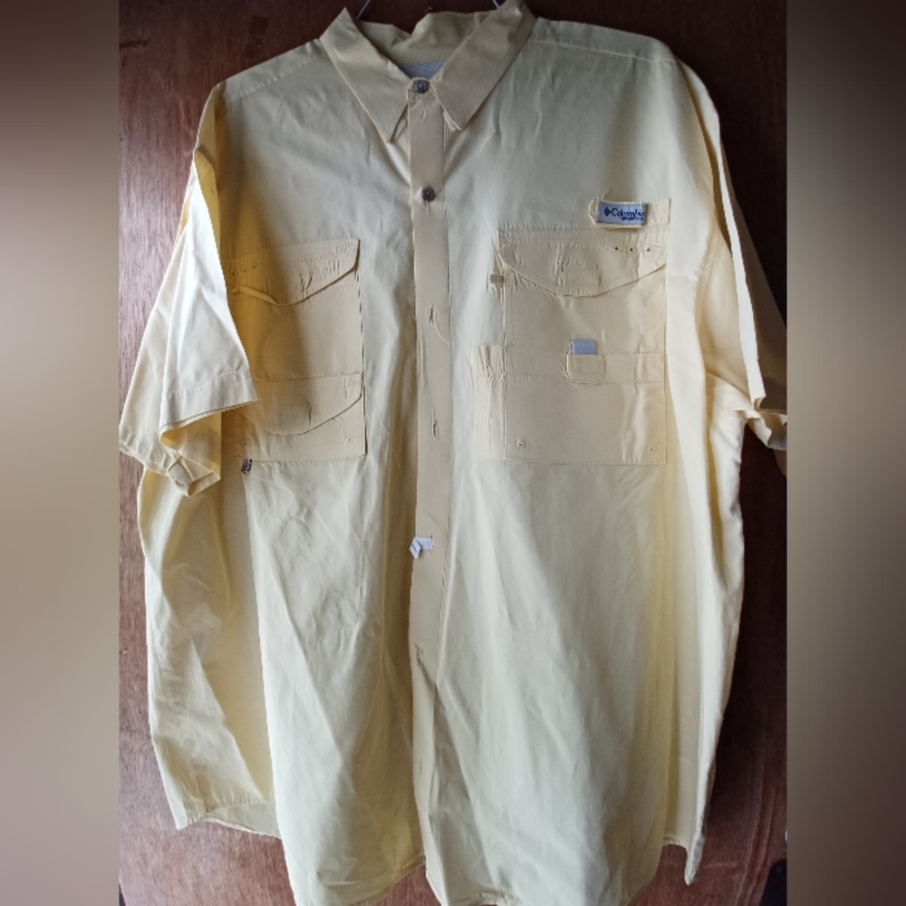 Columbia fishing shirt